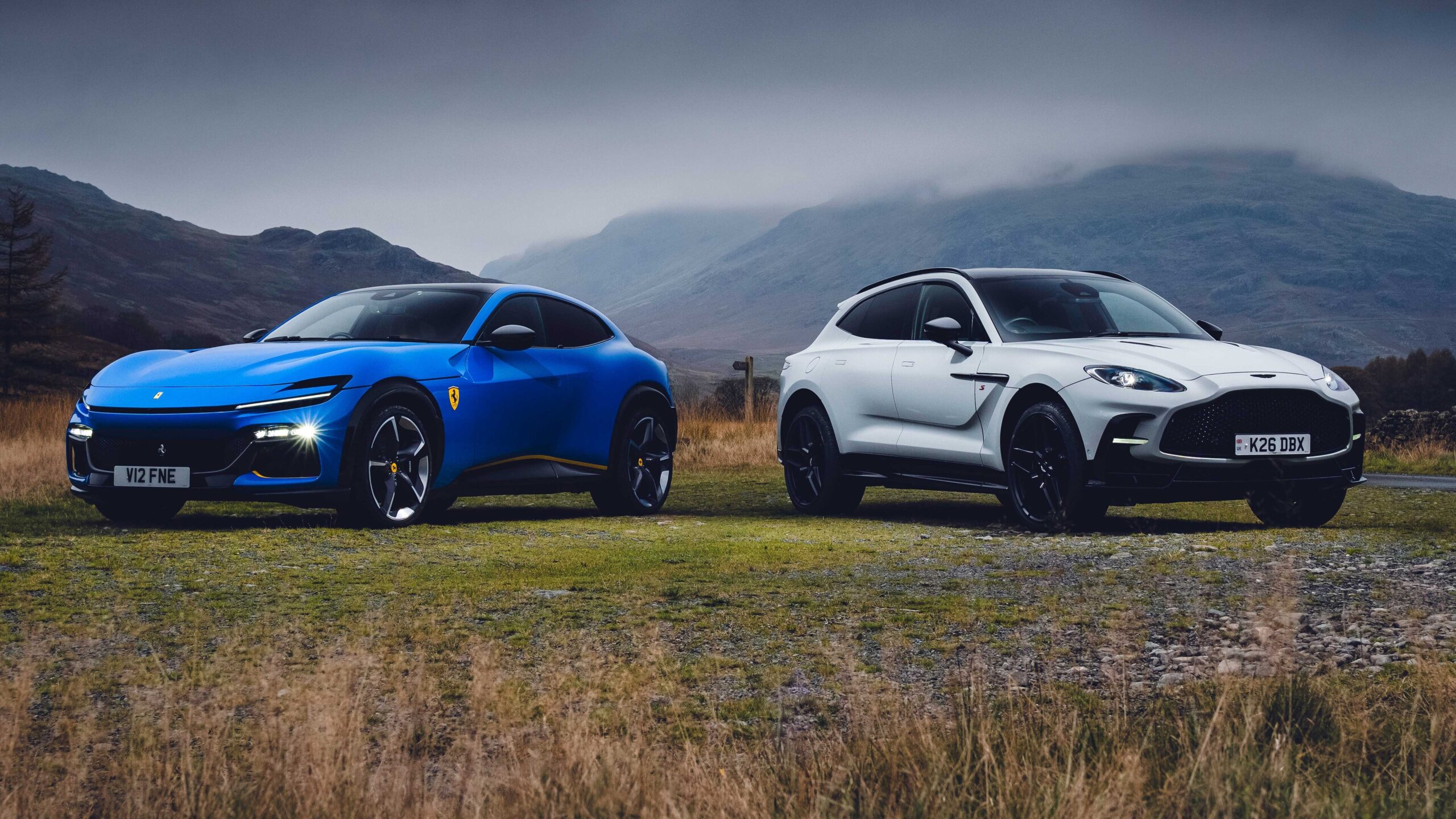 슈퍼 SUV의 정점, 애스턴마틴 DBX707과 페라리 프로산게의 완벽한 해부