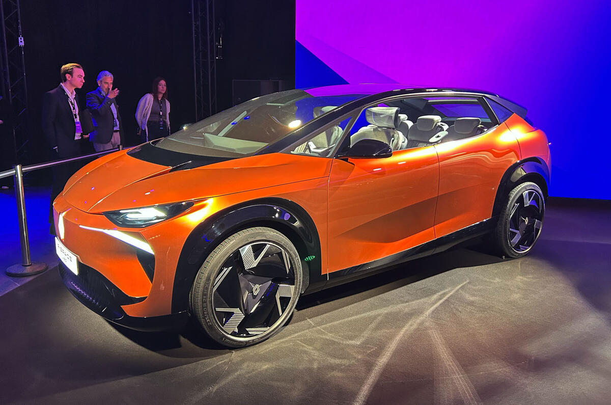 The Future of Family Travel: Inside the Radical Renault R-Space Lab Concept